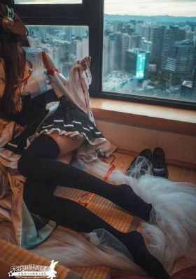 少妇人妻中文久久综合_院线抢先在线观看完整版