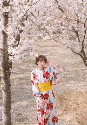 最新亚洲AV日韩在线观看_高清免费全集在线观看