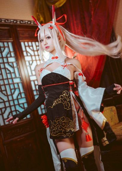 俄罗斯美女一级片_原版加长在线手机观看