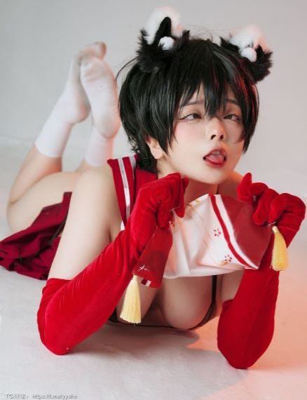 双性奶奴穿环乳链榨乳电影推荐_标清韩国电影在线观看