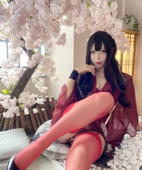 扒开美女屁股直流白浆_日韩字幕完整版在线观看