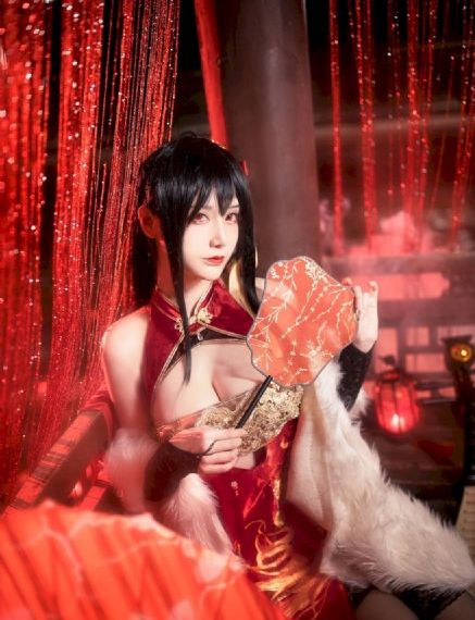 超碰97国产白丝女人任你爽_高清免费HD高清在线观看