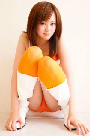 娜美妖姬红色皮裙最帅三个图片_90分钟完整视频在线视频观看