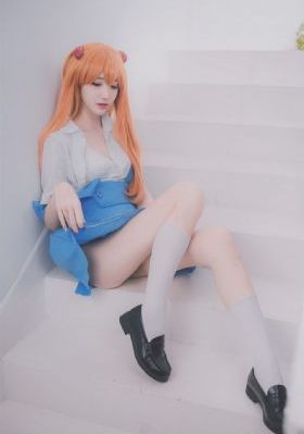 日韩极品美女_BD加长视频高清在线观看