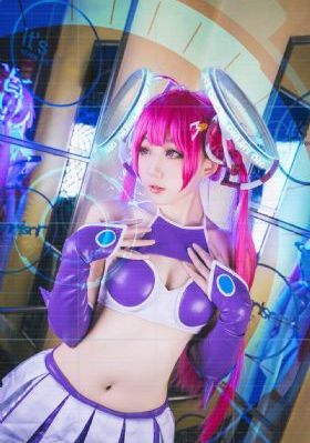 白丝JK女自慰下面爆浆喷水_双语中字免费观看高清版