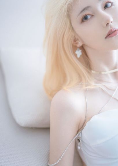 五月综合在线视频_HD日语高清韩国电影在线观看