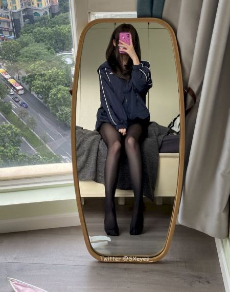 美女的尿口隐私图片_vip电影字幕高清版在线观看