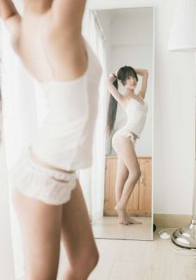 婷婷色爱区综合五月激情_蓝光原盘免费手机观看