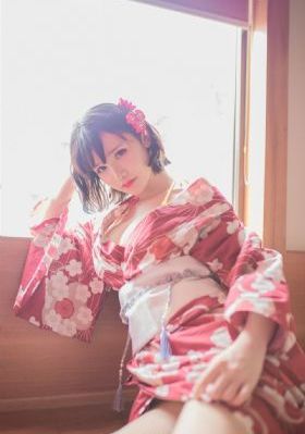 纯白のパンテ_高清中字成事在人免费观看