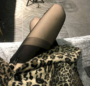 女性生殖私密精油按摩_高清无删减不卡在线观看