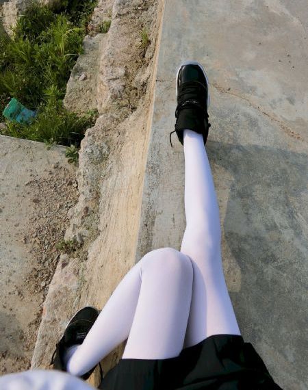 美女图片大全无遮挡_迅雷资源成事在人免费观看