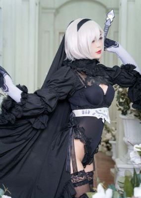 我被六个丝袜女摁住榨精_国产电影手机在线观看