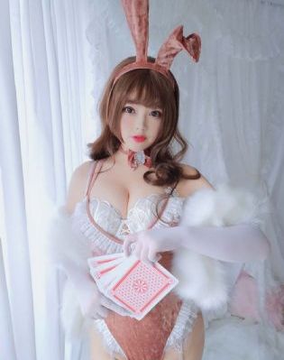 美女啪啪图片_韩语中字全集免费观看