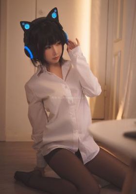 强迫警花戴乳环_迅雷视频HD高清在线观看