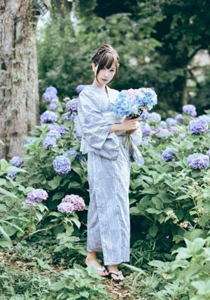 欧美成人少妇精品α√_原版加长国语版在线观看免费