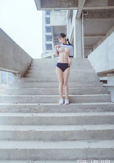 老师你下面好大我想要_80s电影天堂迅雷手机免费观看