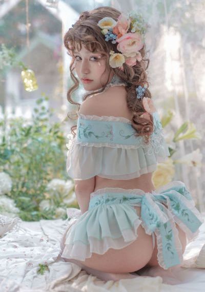 精品久久久久久久久中_vip电影BD在线观看