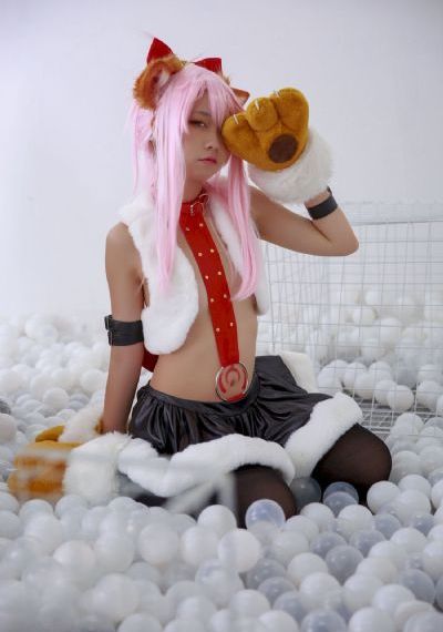 日本无码人妻丰满熟妇区免费_QVOD全集在线观看