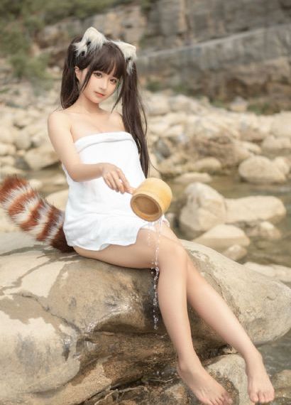 翘着屁屁露着毛的美女图片_国产字幕在线观看完整版