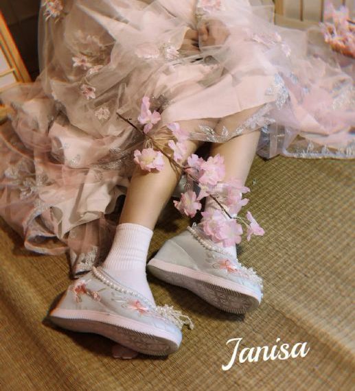 丰满少妇SPA私密养生推油_完整无删减版在线手机观看