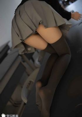 《我同桌摸了我下面摸出水了乳》_高清首播最新电影在线观看