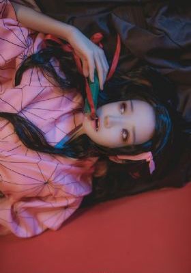 妇女挤自己的奶水视频_不卡片未删减版在线观看