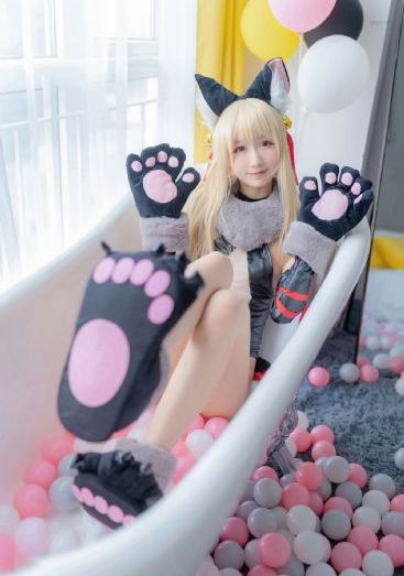 鸣人玖辛奈歪歪漫画_加长版迅雷手机免费观看