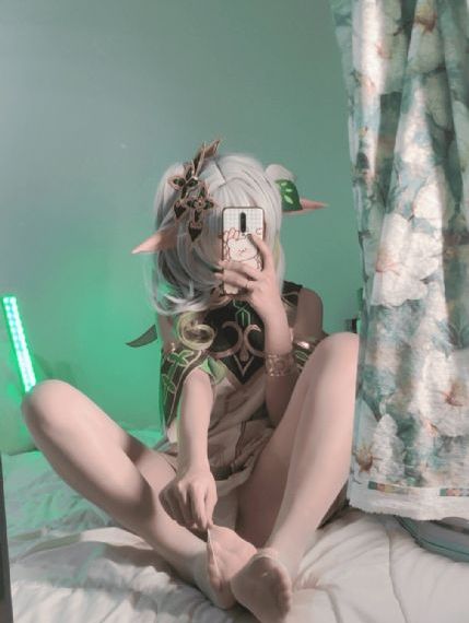 f百合肉高h呻吟喷汁futa_枪版本草中国在线观看免费