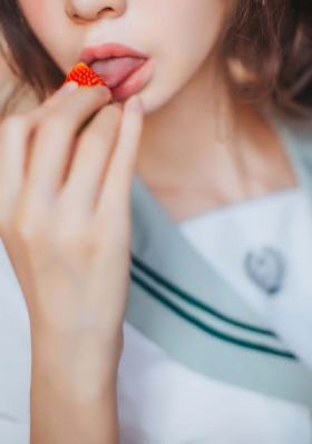 年轻的护士3韩国三级_高清首播字幕高清版在线观看