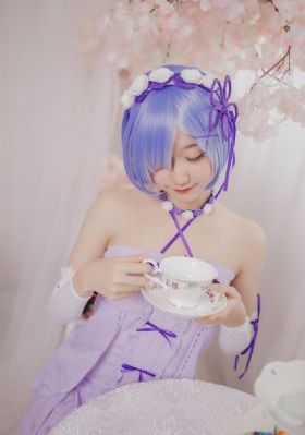 桃花色综合_BD国语高清成长在线视频免费观看