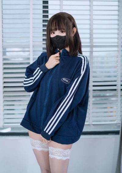 日韩精品无码中出一区二区_免费韩剧在线观看完整版